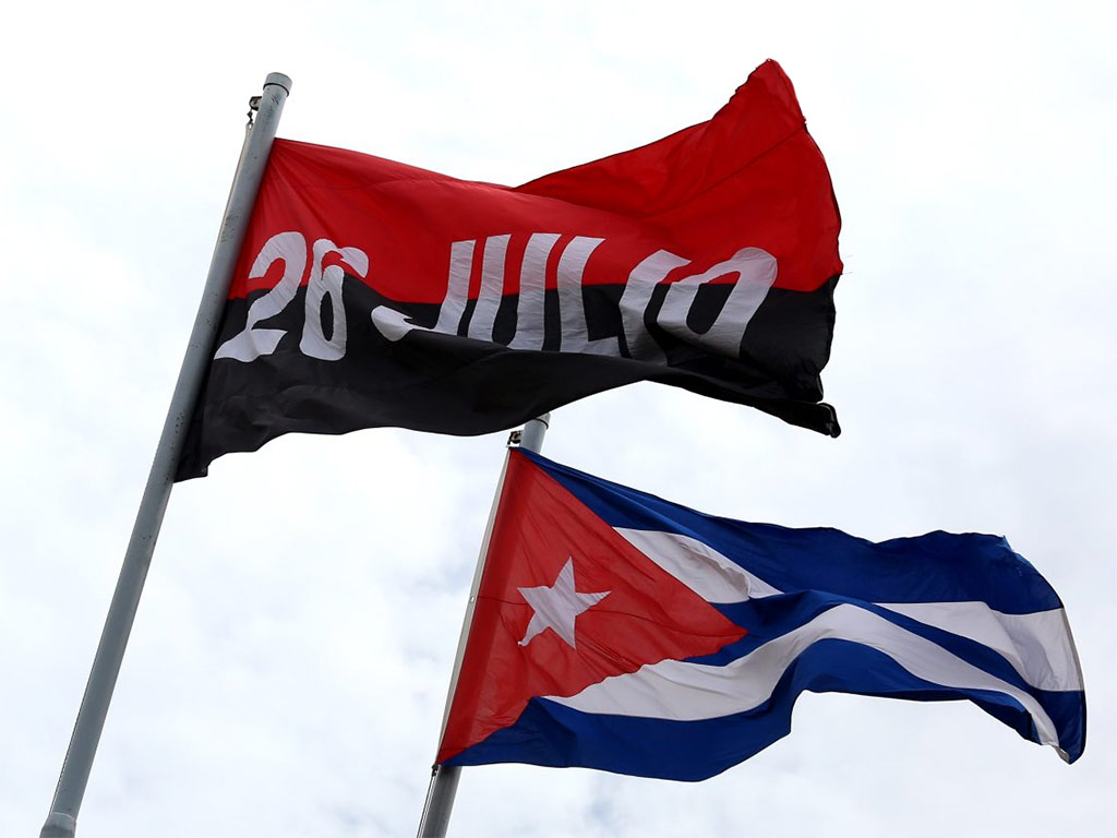 Banderas Cubana y del 26 de julio 1_(1)