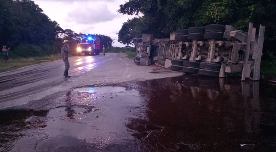 cupet rastra crudo volcadura mayabeque 21oct25 1