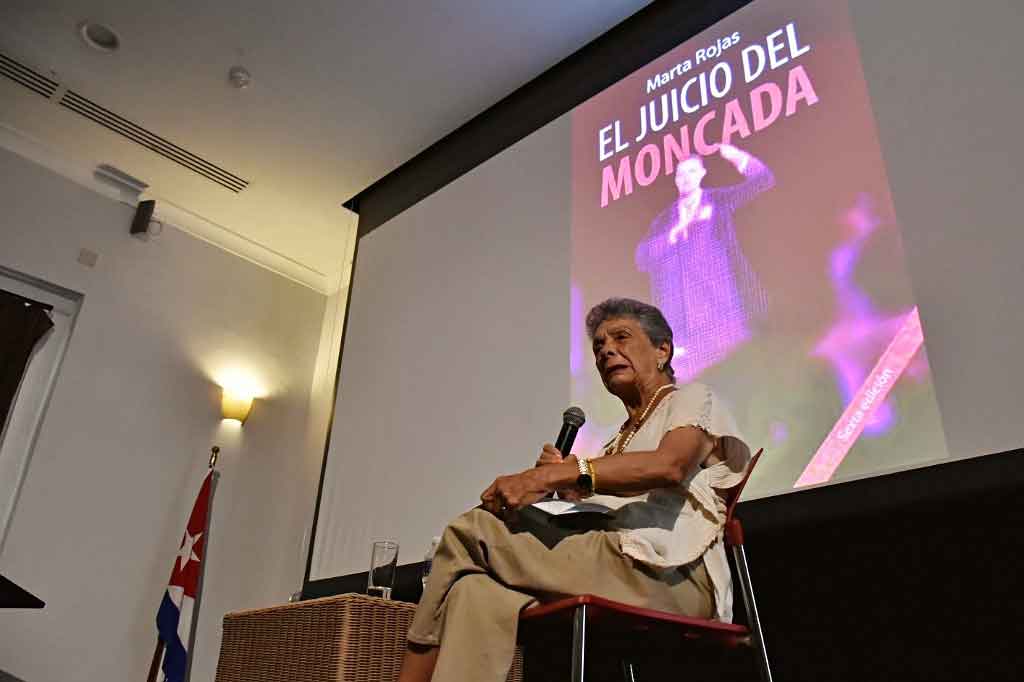 investigadora cubana y doctora en Ciencias Históricas Francisca López Civeira investigadora cubana y doctora en Ciencias Históricas Francisca López Civeira